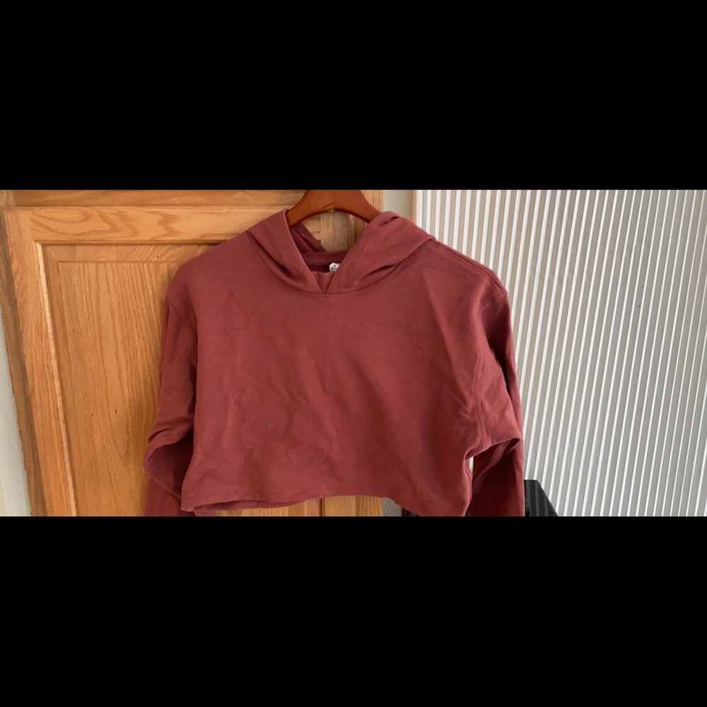 Lululemon Crop hoodie